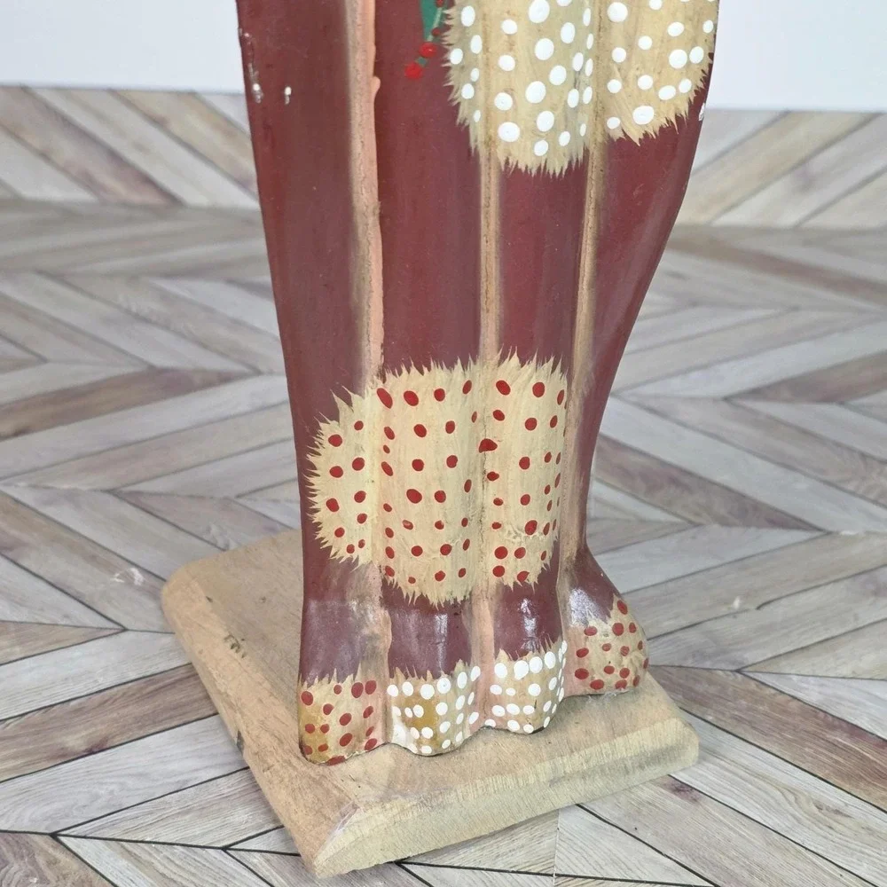 Vintage Hand Carved/Painted Wooden Cat Statue 21